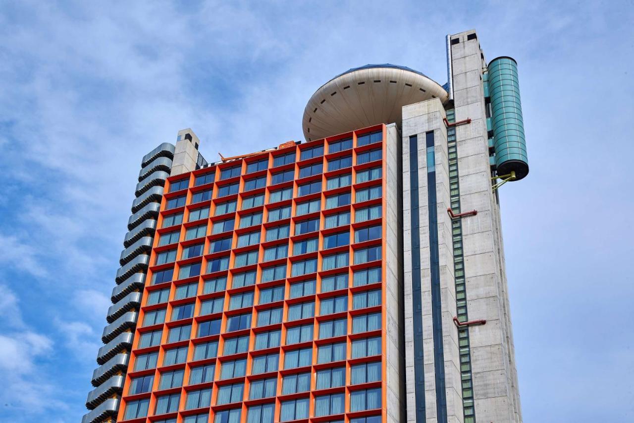 Отель Hyatt Regency Barcelona Tower Оспиталет-де-Льобрегат Экстерьер фото
